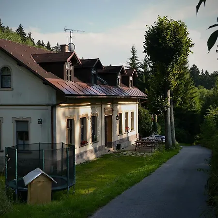 U Lipy Inn Vysoke nad Jizerou